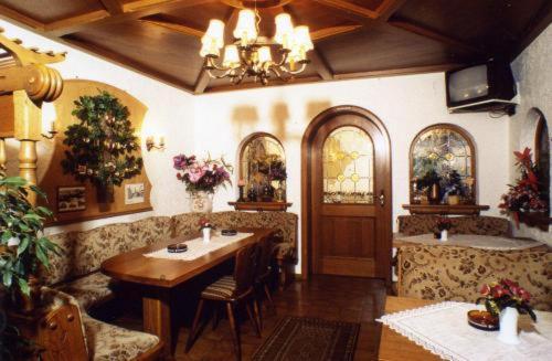 Landgasthof Deutsches Haus Ulmbach Zewnętrze zdjęcie
